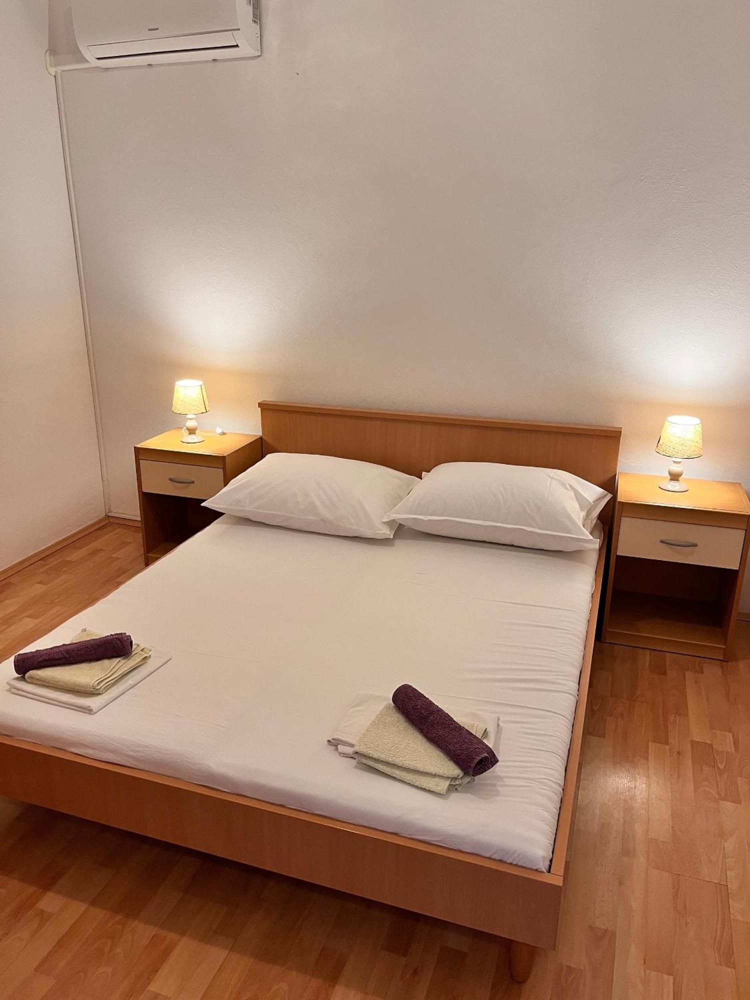 Apartments By The Sea Metajna, Pag - 6465 Bilik gambar